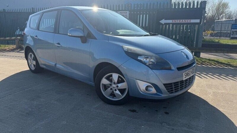 Blue Used 2010 Renault Grand Scénic III Dynamique MPV | £3,495 (A bit pricey) - Image 1/4