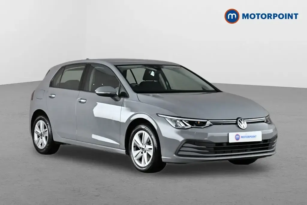 Used VW Golf VIII Life 131 HP (96 kW) 2023 Hatchback