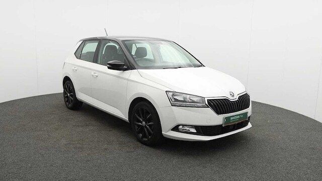 Candy white black magic pearl effect Used 2020 Skoda Fabia SE Hatchback | £10,990 (Fair price) - Image 1/4