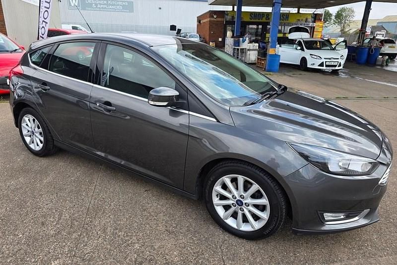 Grey Used 2016 Ford Focus Titanium Hatchback | £4,495 (Fair price) - Image 1/1
