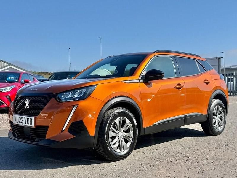 Second-hand Peugeot 2008 Active+ 100 CP (73 kW) 2023 Portocaliu SUV