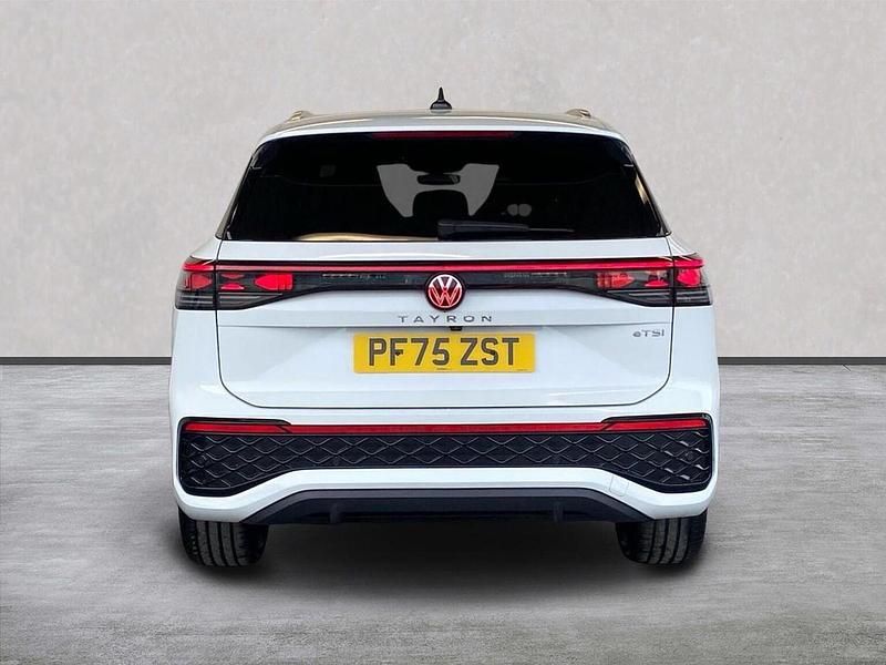 New VW Touran R-line 150 HP (110 kW) 2026 White MPV