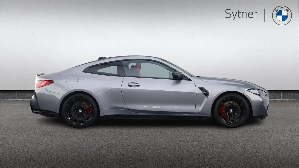 Begagnad BMW M4 Competition Edition 503 HK (369 kW) 2022 Grå Sportkupé