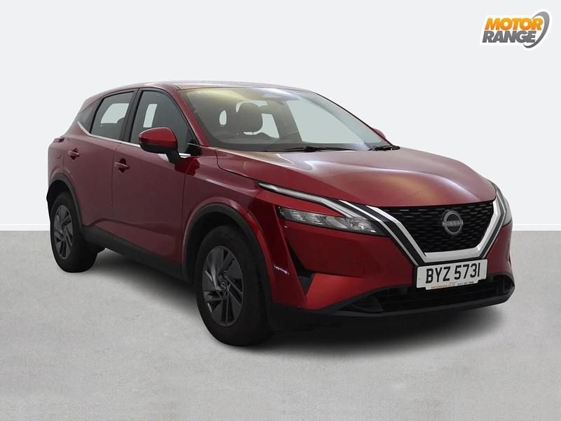 Red Used 2022 Nissan Qashqai Acenta Premium SUV | £19,495 (Good price) - Image 1/4