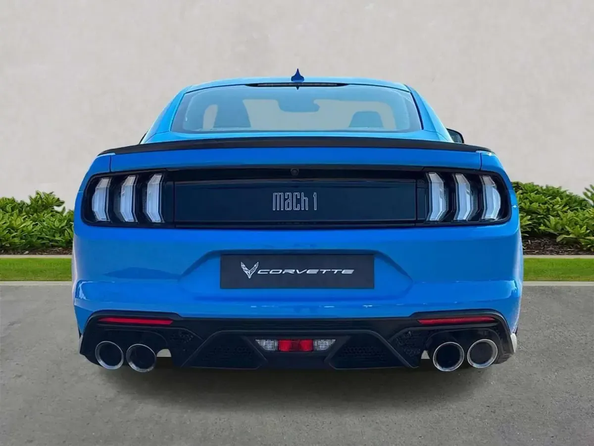 Begagnad Ford Mustang Mach 1 2024 Blå Sportkupé