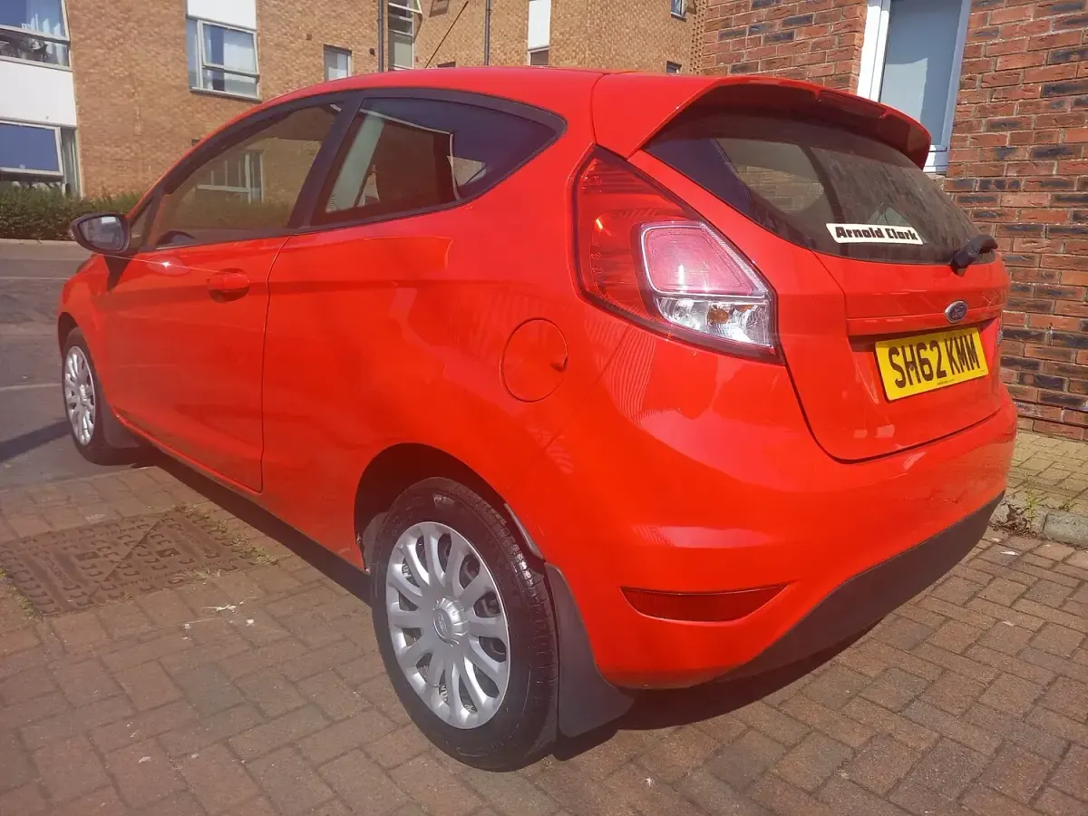 Used Ford Fiesta Style 2013 Red Hatchback