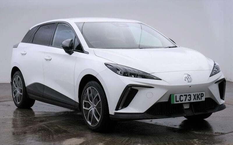 Used MG MG4 EV Trophy 150 kW (204 HP) 2024 Hatchback