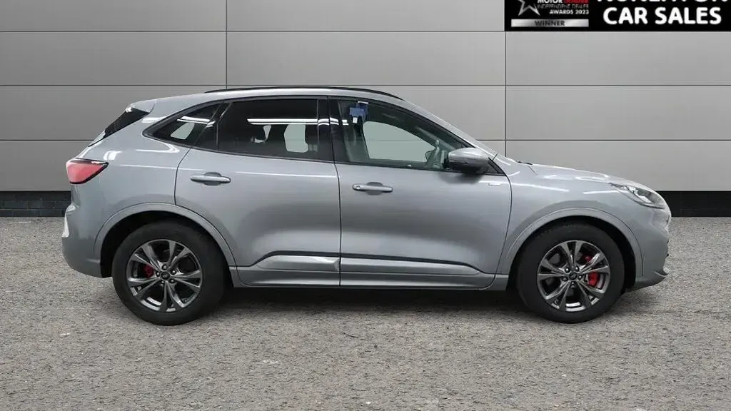 Used Ford Kuga ST-Line 225 HP (165 kW) 2021 Silver SUV