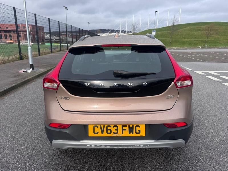 Used Volvo V40 2013 Bronze Hatchback