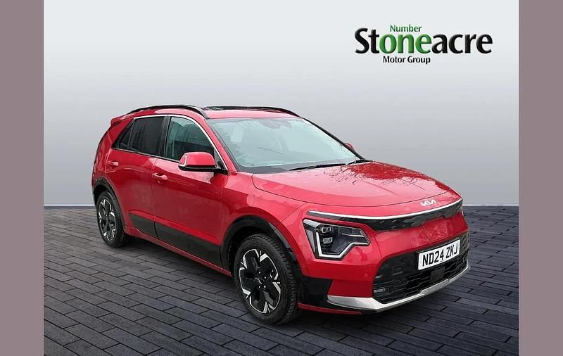 Red Used 2024 Kia e-Niro SUV | £22,489 (Fair price) - Image 1/2