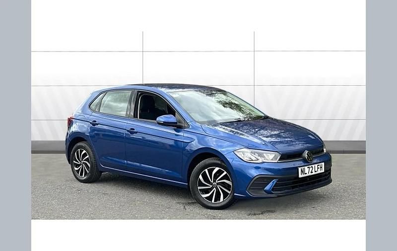 Used VW Polo Life 95 HP (69 kW) 2022 Blue Hatchback