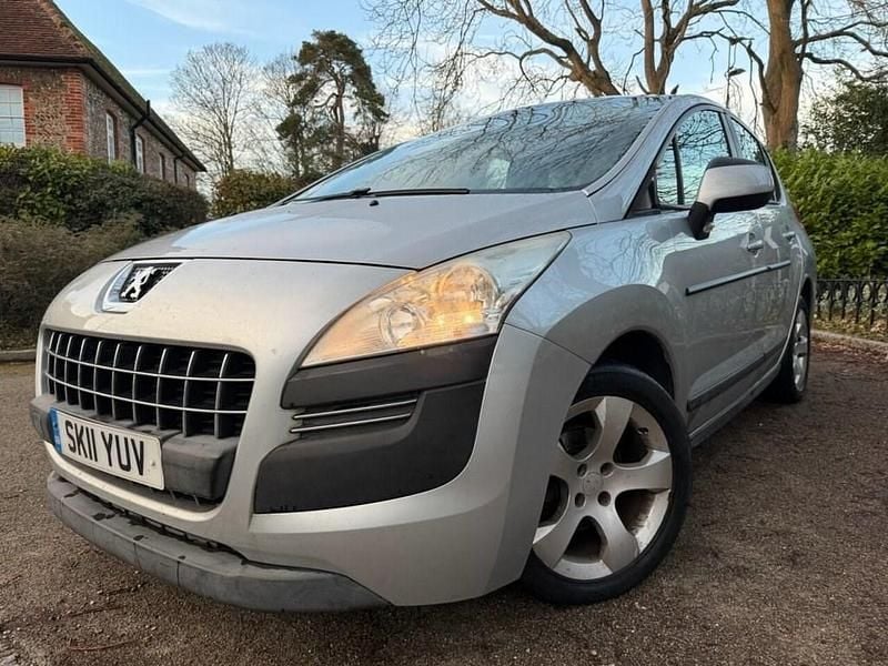 Silver Used 2011 Peugeot 3008 Active SUV | £3,998 (Good price) - Image 1/4