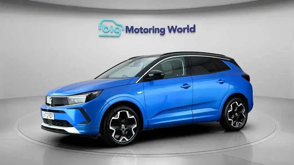 Used Vauxhall Grandland X Elite 130 HP (95 kW) 2022 Blue SUV