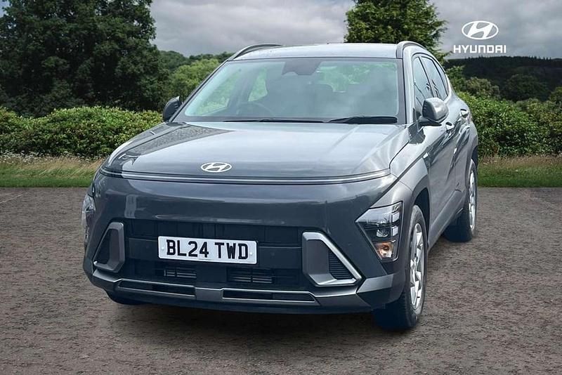 Usado Hyundai Kona Advanced 120 HP (88 kW) 2024 Cinzento SUV