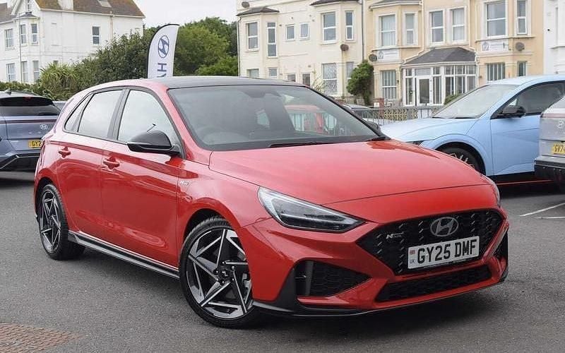 Begagnad Hyundai i30 N Line 140 HK (102 kW) 2025 Halvkombi