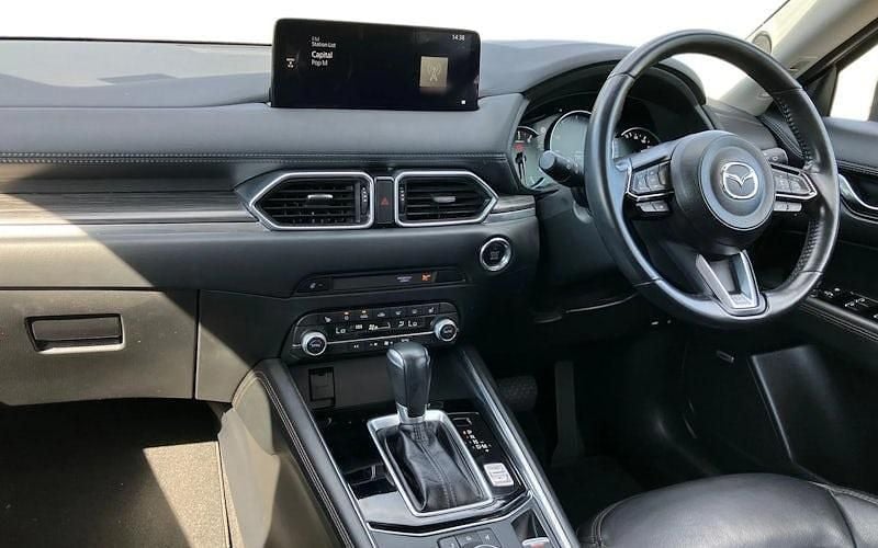 Second-hand Mazda CX-5 Inclusive 165 CP (121 kW) 2021 Alb SUV