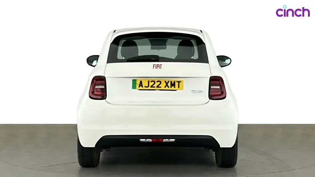 Used Fiat 500e Red 69 kW (95 HP) 2022 Hatchback