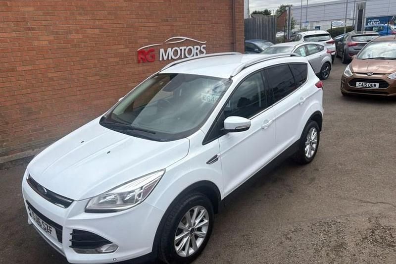 White Used 2016 Ford Kuga Titanium SUV | £6,495 (Super price) - Image 1/1