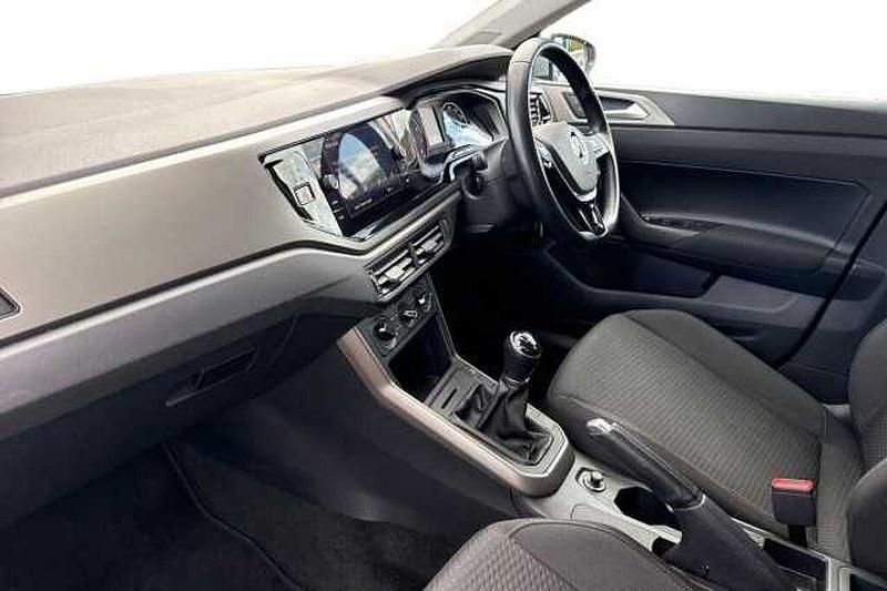 Used VW Polo Match 80 HP (58 kW) 2021 Silver Hatchback