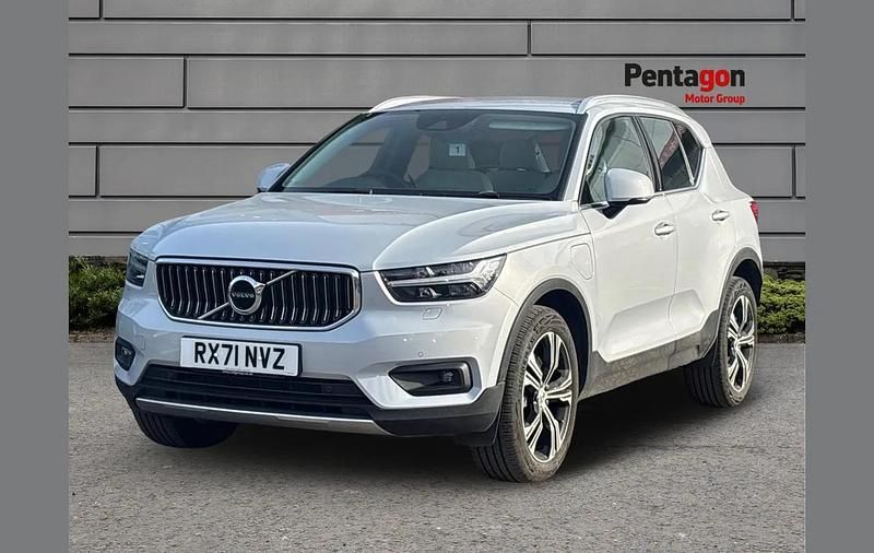 Used Volvo XC40 Inscription 258 HP (189 kW) 2022 Silver SUV