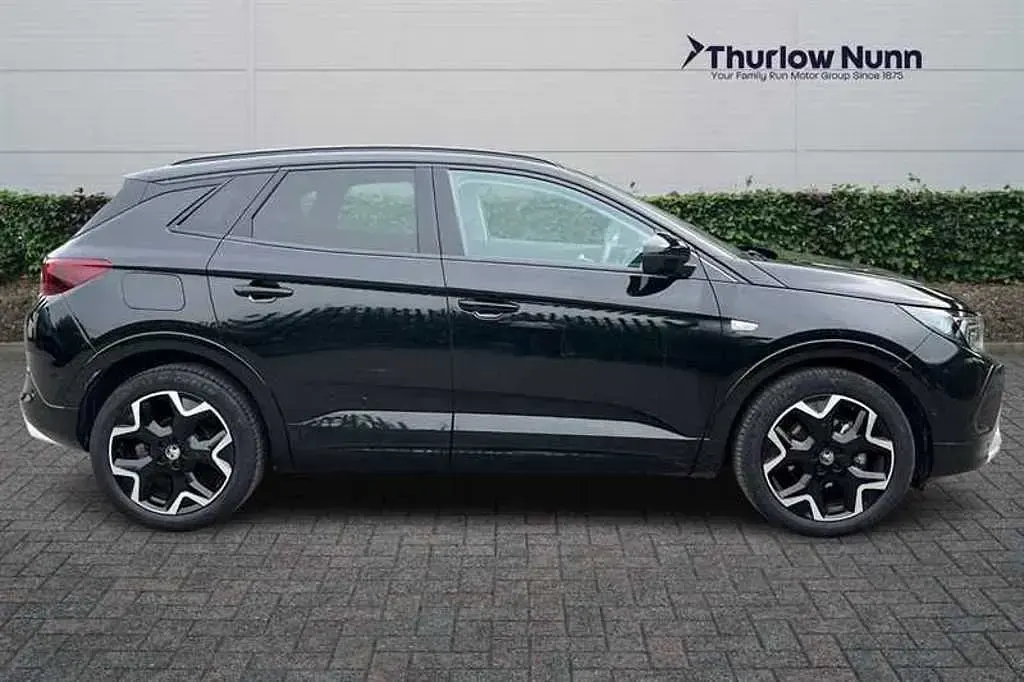 Used Vauxhall Grandland X Ultimate 131 HP (96 kW) 2024 SUV
