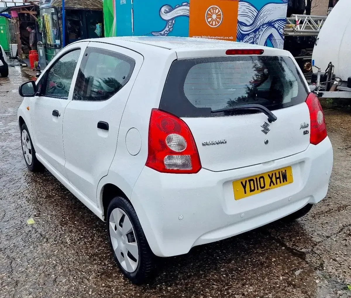 Used Suzuki Alto SZ3 68 HP (50 kW) 2010 White Hatchback