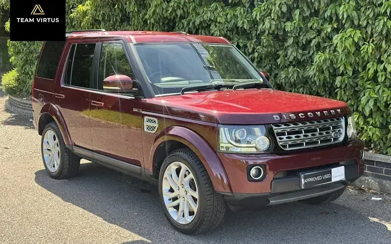 Used Land Rover Discovery HSE 256 HP (188 kW) 2015 Red SUV