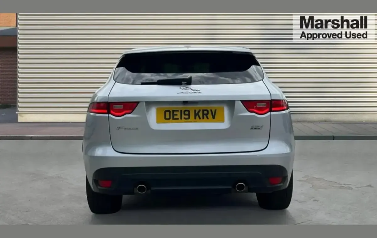 Used Jaguar F-Pace R-Sport 240 HP (176 kW) 2019 Silver SUV