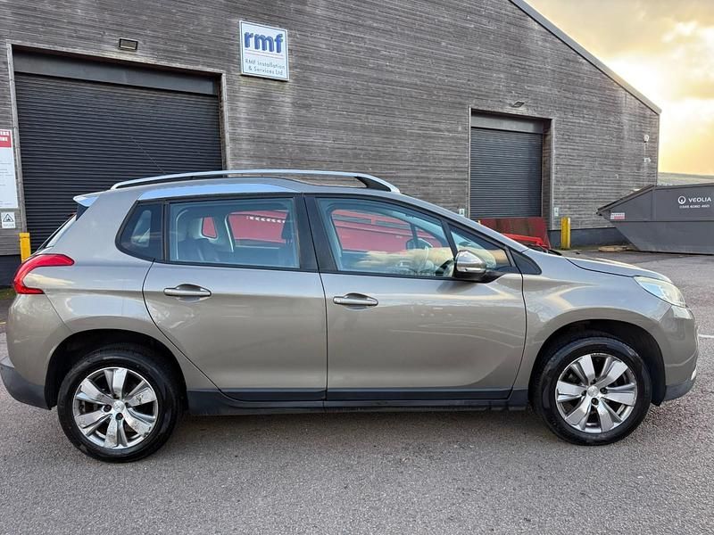 Used Peugeot 2008 Active 68 HP (50 kW) 2013 Grey SUV