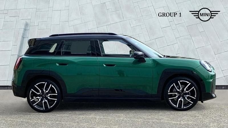 Used Mini Aceman Sport 135 kW (184 HP) 2025 Green SUV