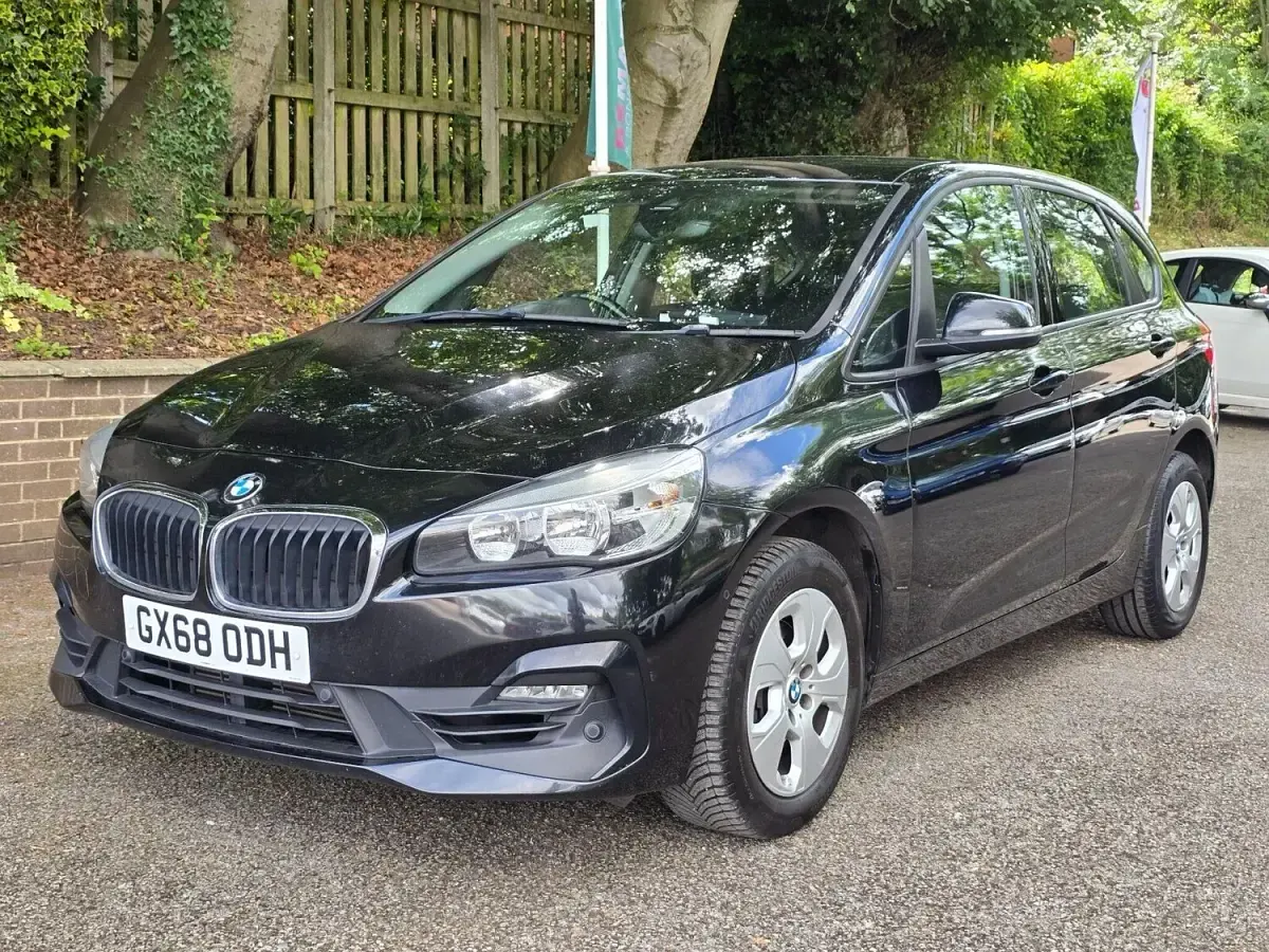 Used BMW 218 Comfort Edition 2018 Black Hatchback