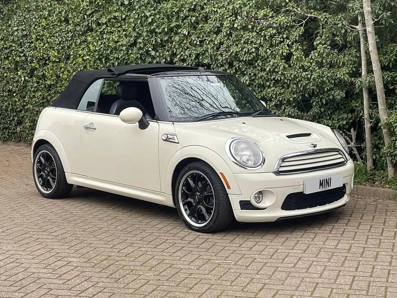 Używany Mini Cooper Cabriolet 2010 Biały Kabriolet