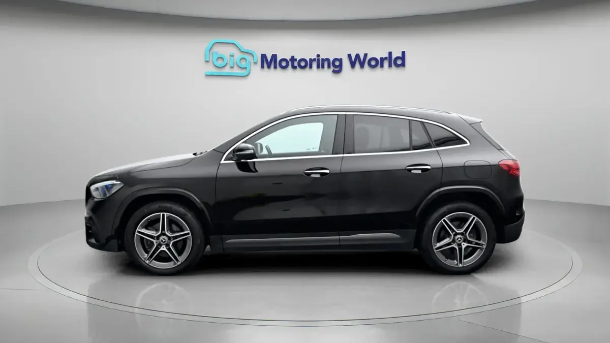Used Mercedes GLA250 Executive 218 HP (160 kW) 2024 Black SUV