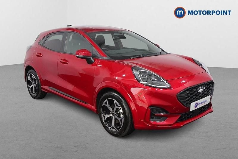 Red Used 2025 Ford Puma Gen-E ST-Line Hatchback | £20,999 (Fair price) - Image 1/4