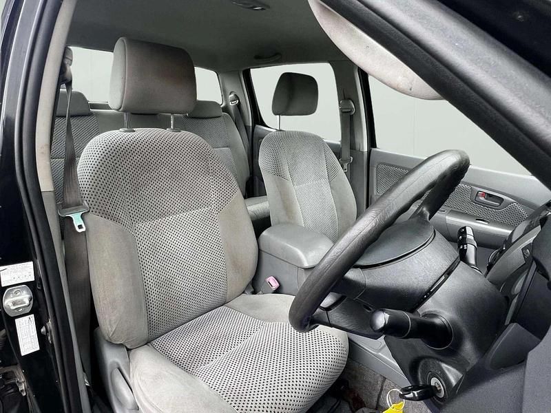 Used Toyota HiLux 2009 Black Pickup