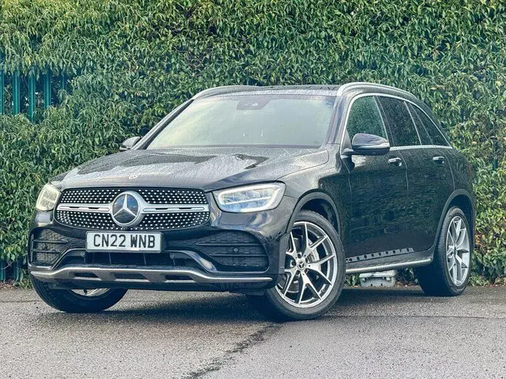 Used Mercedes GLC300 AMG Line Premium 245 HP (180 kW) 2022 SUV