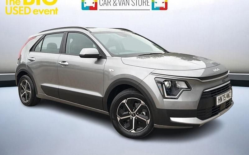 New 2025 Kia Niro 2 SUV | £24,699 (Super price) - Image 1/3