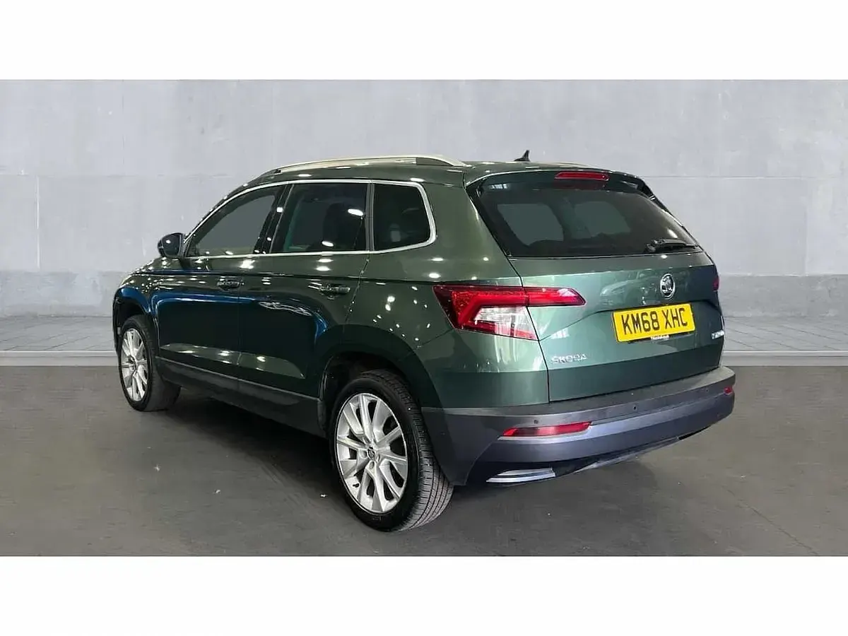 Used Skoda Karoq 110 HP (80 kW) 2018 Emerald green metallic SUV