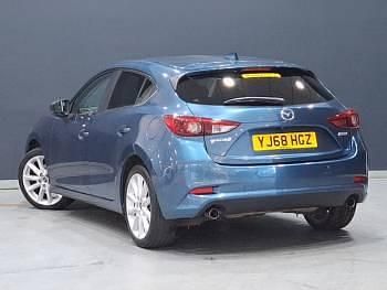 Used Mazda 3 Inclusive 120 HP (88 kW) 2018 Blue Hatchback