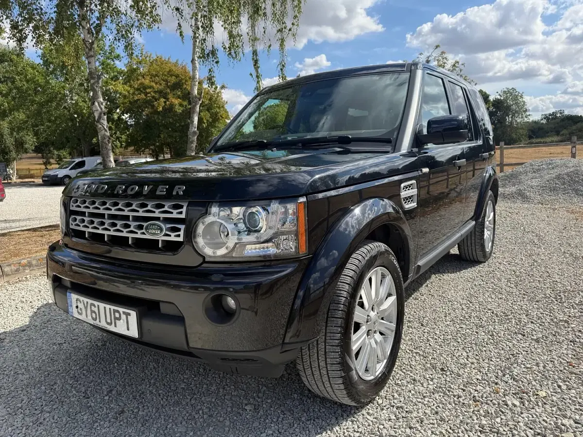 Used Land Rover Discovery HSE 255 HP (187 kW) 2011 Black SUV