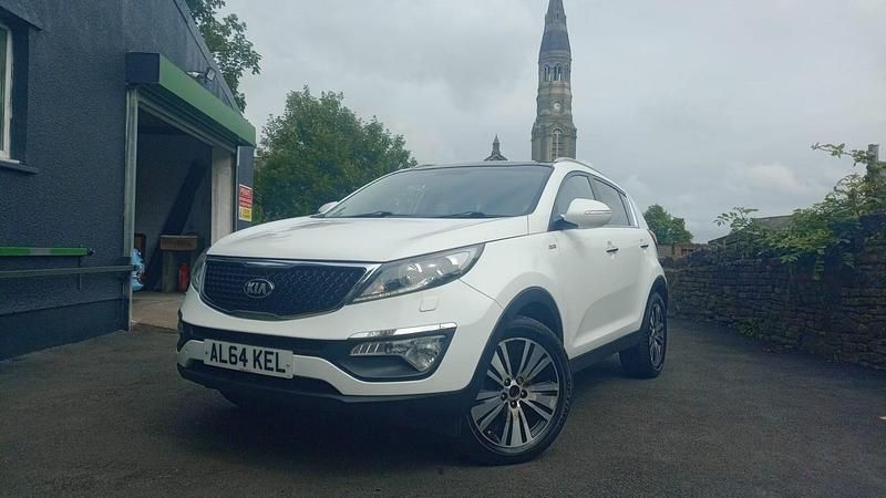 White Used 2014 Kia Sportage 3 SUV | £3,999 (Super price) - Image 1/4
