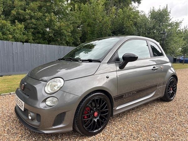 Quartz grey metallic Used 2015 Fiat 500 Hatchback | £8,000 (Fair price) - Image 1/1