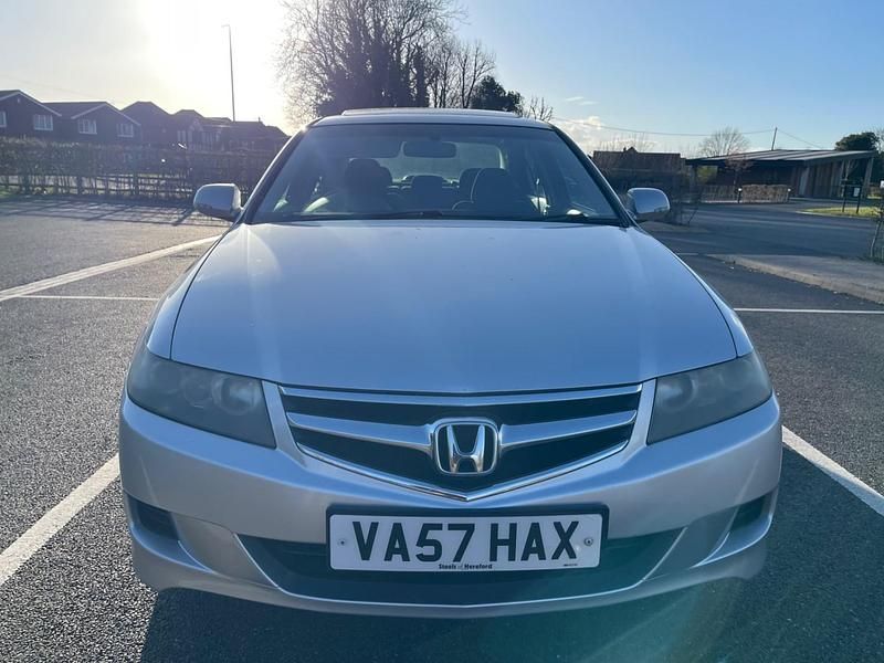 Used Honda Accord SE 155 HP (114 kW) 2007 Silver Sedan