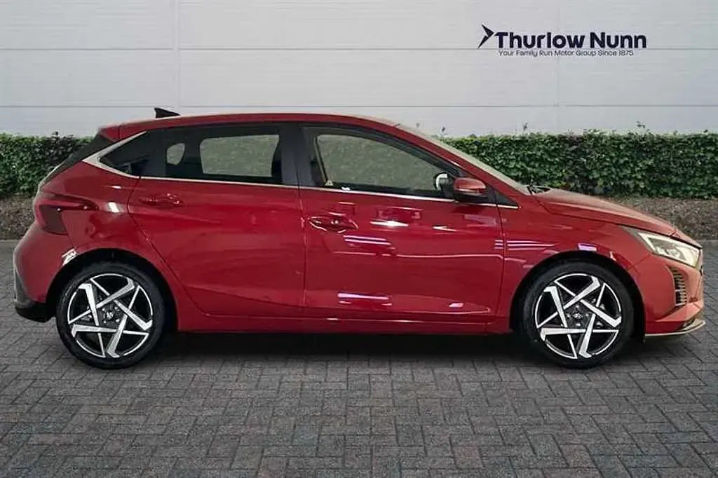 Used Hyundai i20 90 HP (66 kW) 2026 Red Hatchback