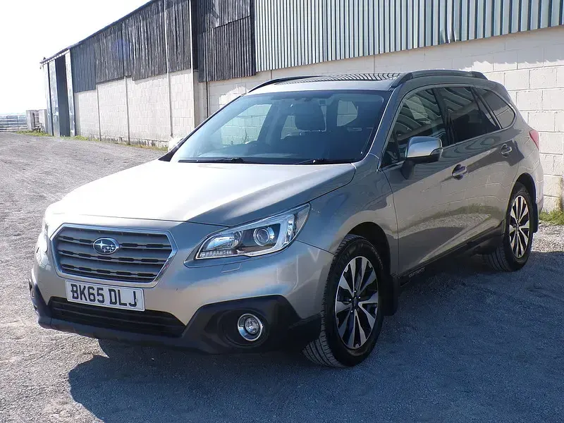Used Subaru Outback Premium 2015 Gold Estate