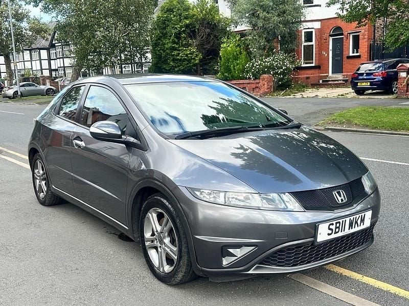 Grey Used 2011 Honda Civic SE Hatchback | £1,999 (Good price) - Image 1/4