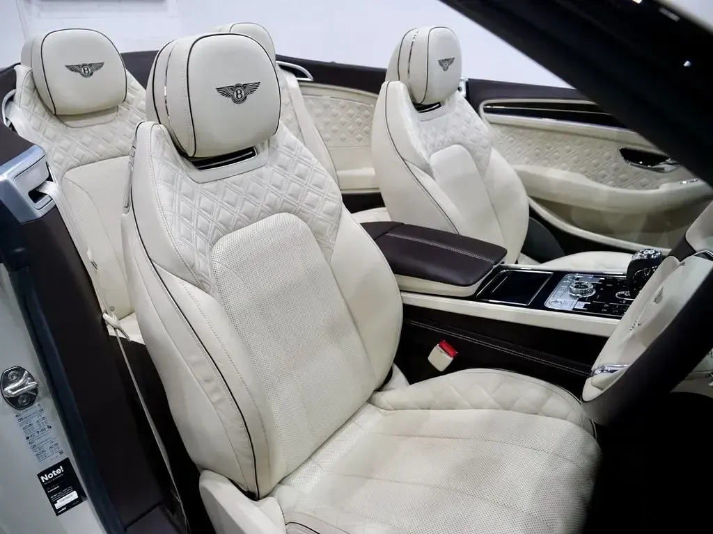 Used Bentley Continental GT Convertible 550 HP (404 kW) 2021 White Cabriolet