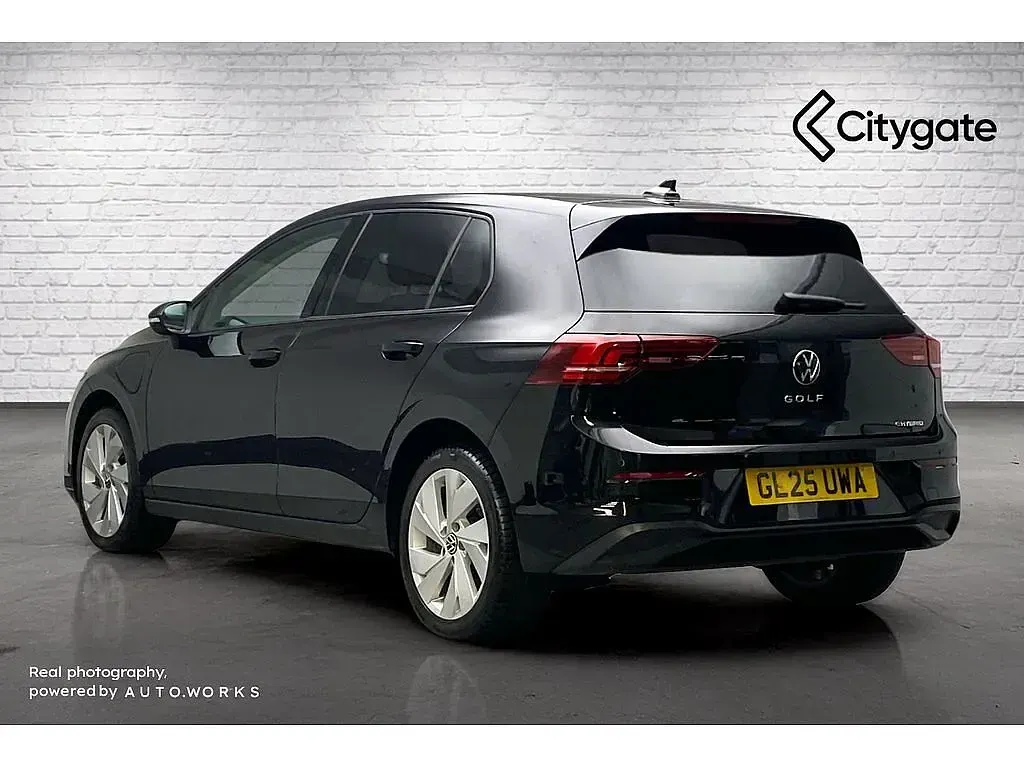 Used VW Golf VIII Match 204 HP (150 kW) 2025 Black Hatchback
