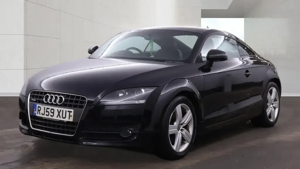 Used Audi TT 170 HP (125 kW) 2010 Black Coupe