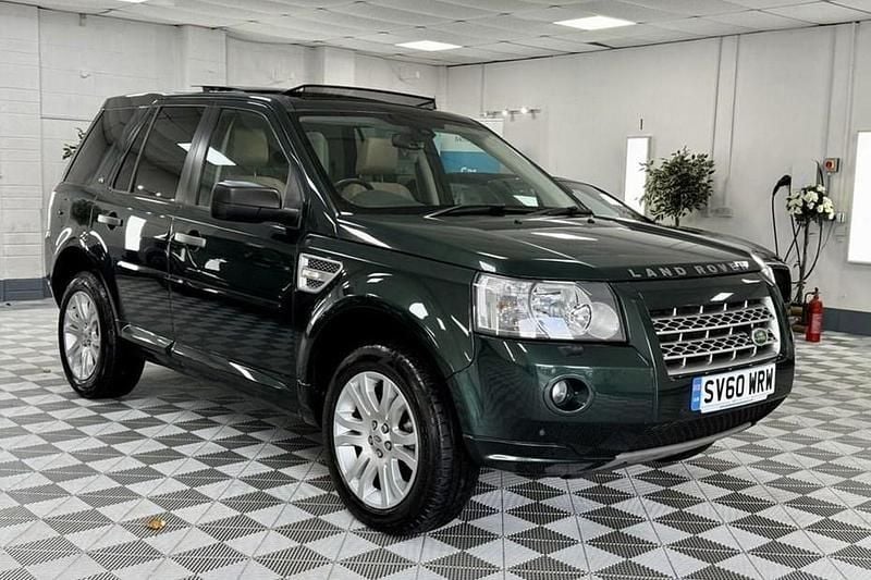 Green Used 2010 Land Rover Freelander 2 HSE SUV | £10,991 (Expensive) - Image 1/1